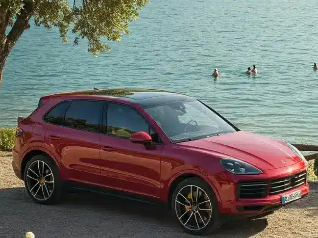 Auto di lusso Porsche Cayenne Auto di lusso Porsche Cayenne